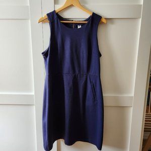 Navy Blue Old Navy Large Sleeveless Dress with pockets